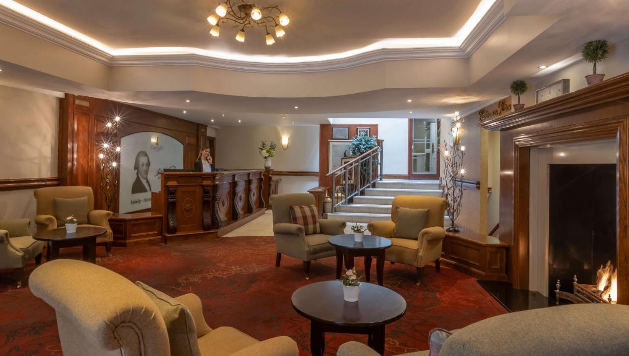 Court Yard Hotel Leixlip Exterior foto